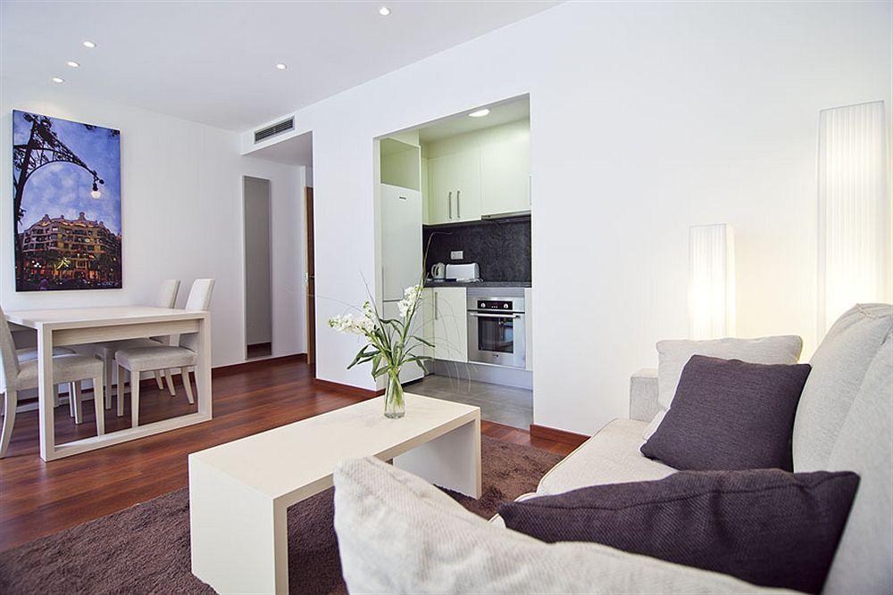 Sleep Urgell By Stay Barcelona Buitenkant foto