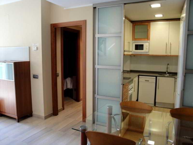 Sleep Urgell By Stay Barcelona Buitenkant foto